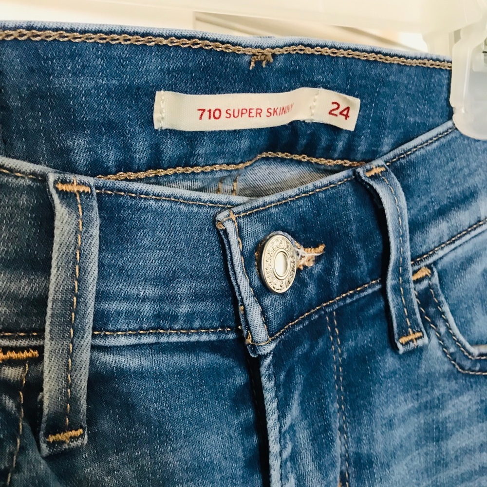 Levi’s super skinny jeans